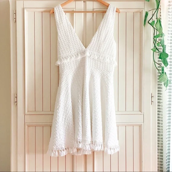 Ali & Jay 'Kiss Me in the Candlelight" Lace Dress White Sz L - Picture 6 of 6